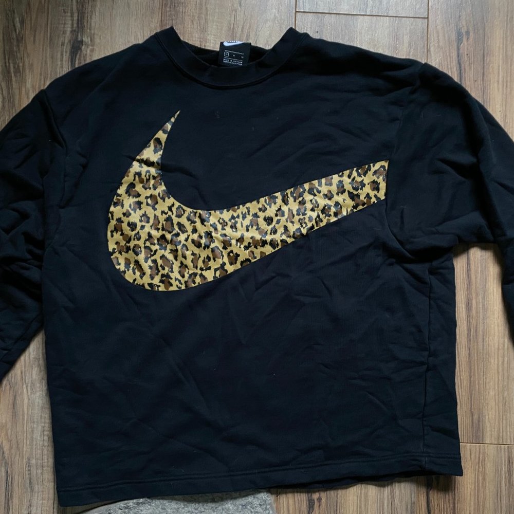 Nike Leopard Check Crewneck